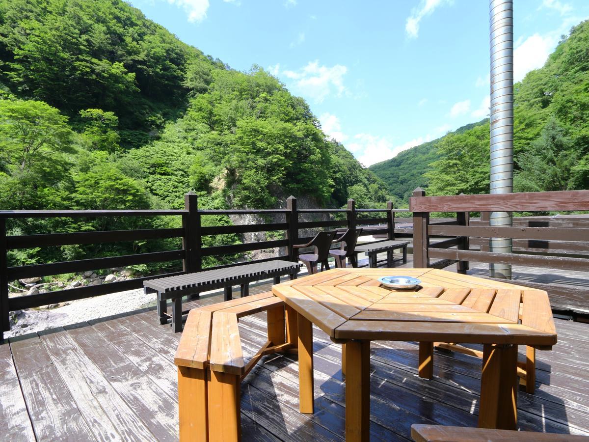 Готель Kiriake Riverside House Наґано Екстер'єр фото